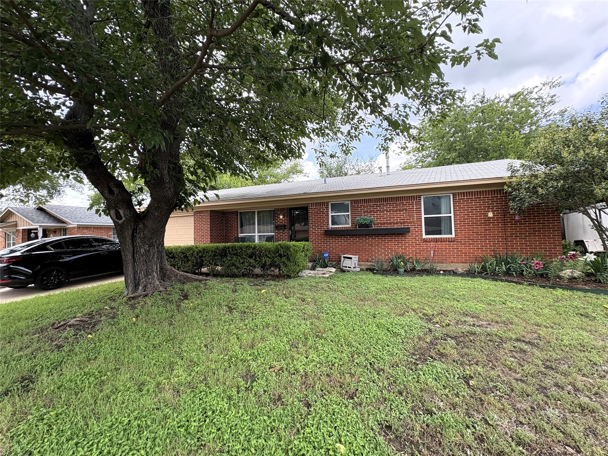 6208 Shadydell Drive Fort Worth TX 76135