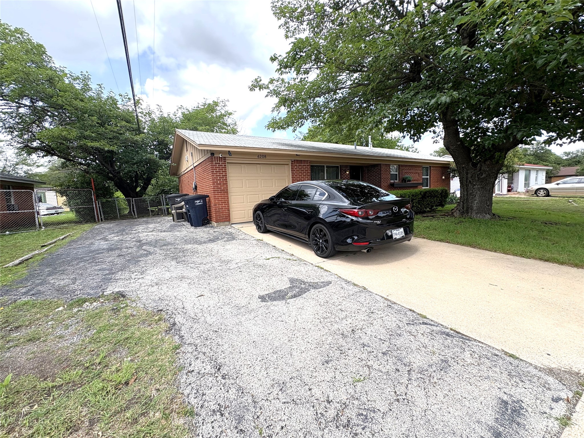 6208 Shadydell Drive Fort Worth TX 76135