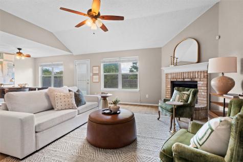 226 Whitestone Way Weatherford TX 76085