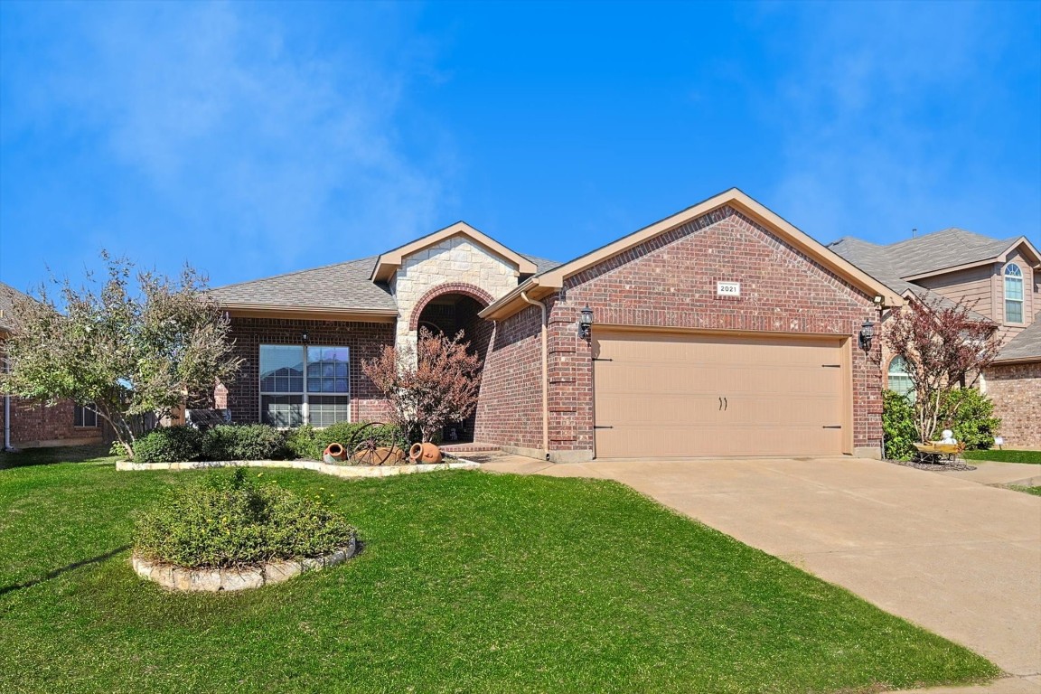 2021 Frosted Willow Lane Fort Worth TX 76177