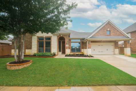 1205 Hayfield Street Roanoke TX 76262