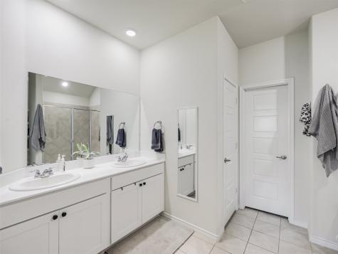 1028 Azure Lane Celina TX 75009