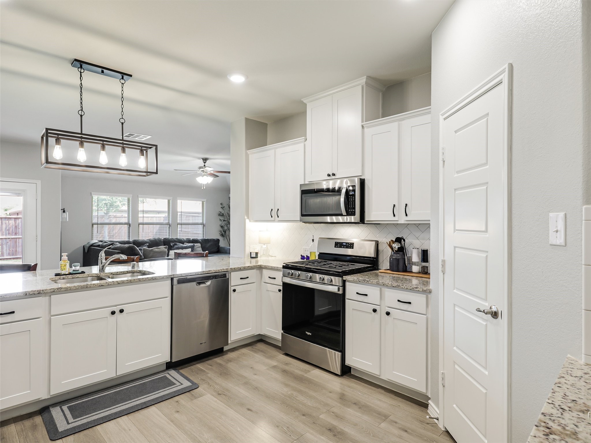 1028 Azure Lane Celina TX 75009