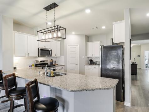 1028 Azure Lane Celina TX 75009