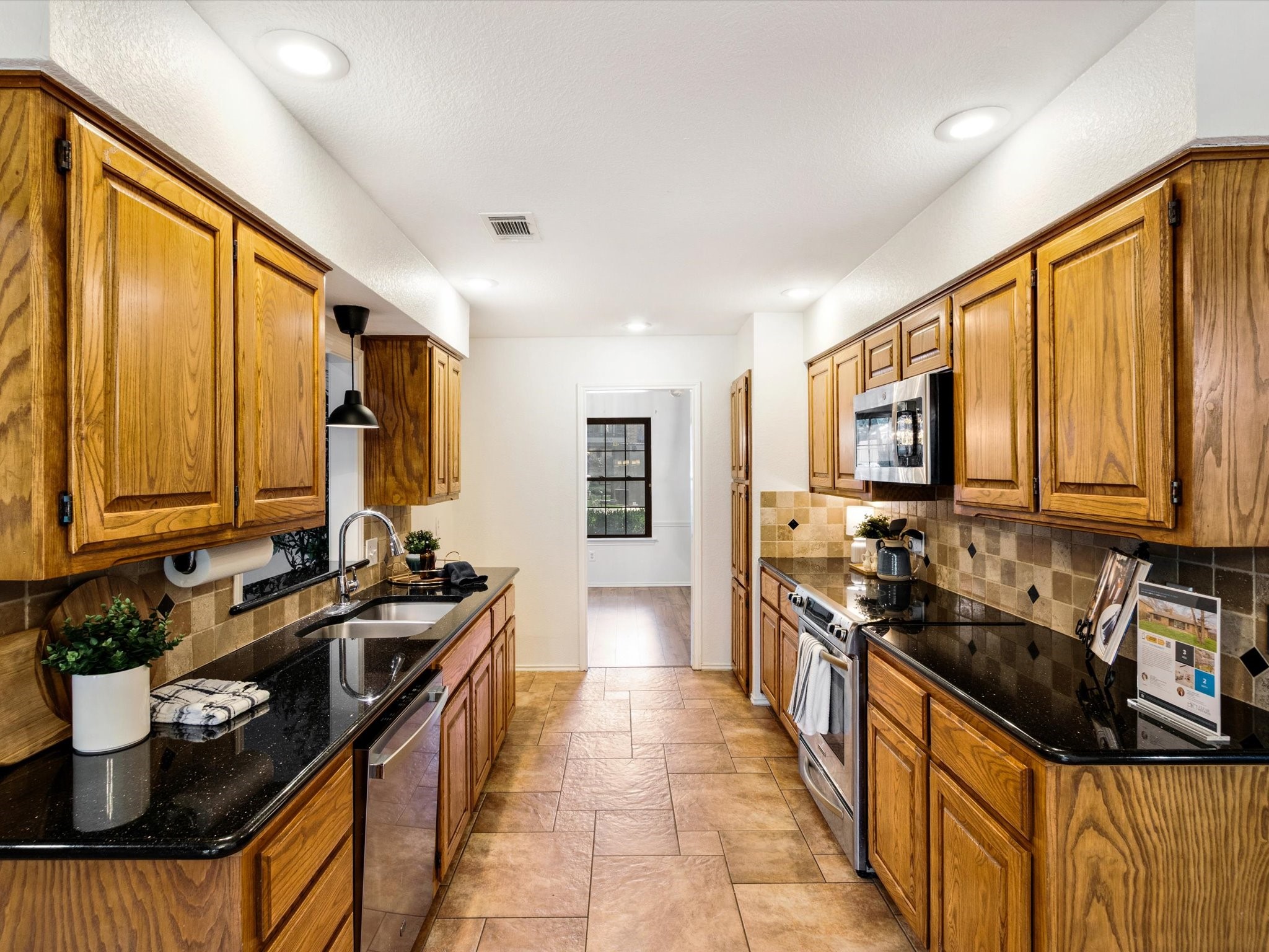 6619 Saddle Ridge Road Arlington TX 76016