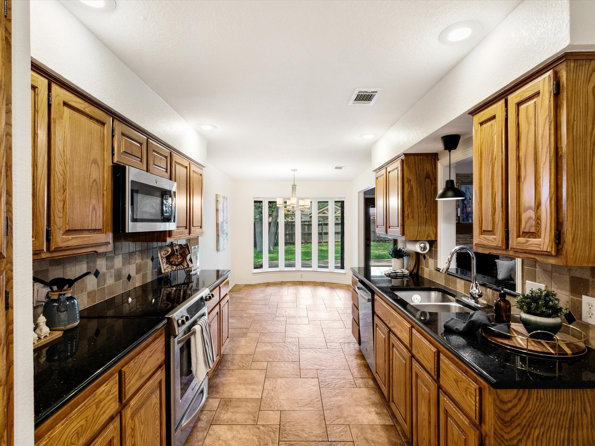 6619 Saddle Ridge Road Arlington TX 76016