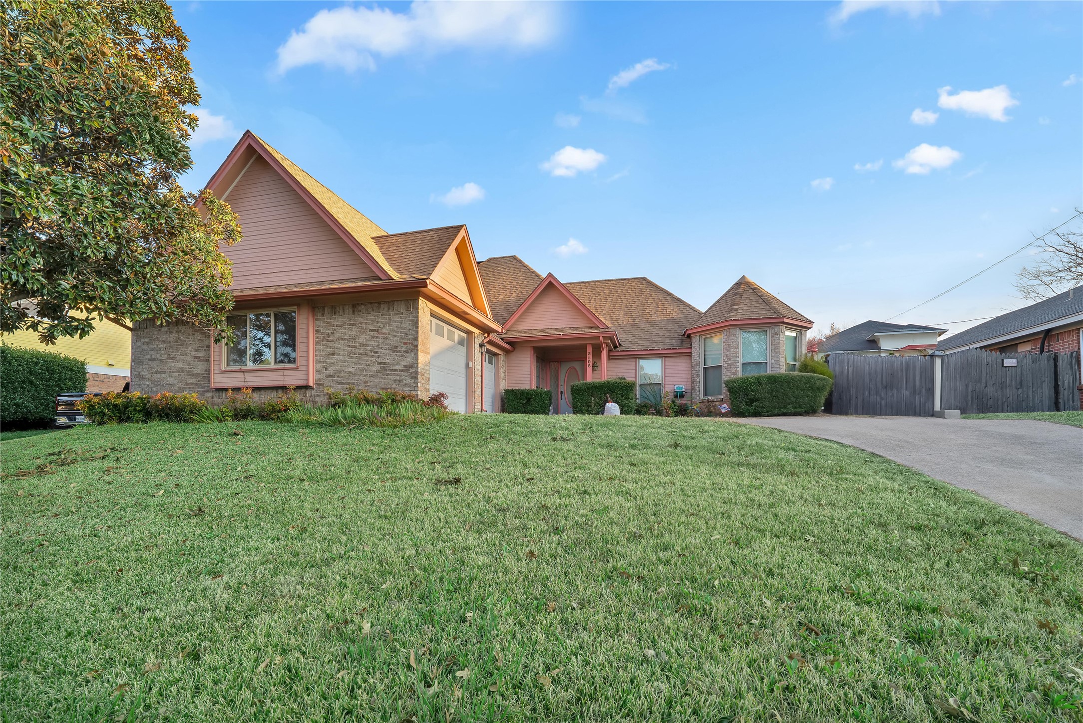 3506 Ruidoso Drive Arlington TX 76017