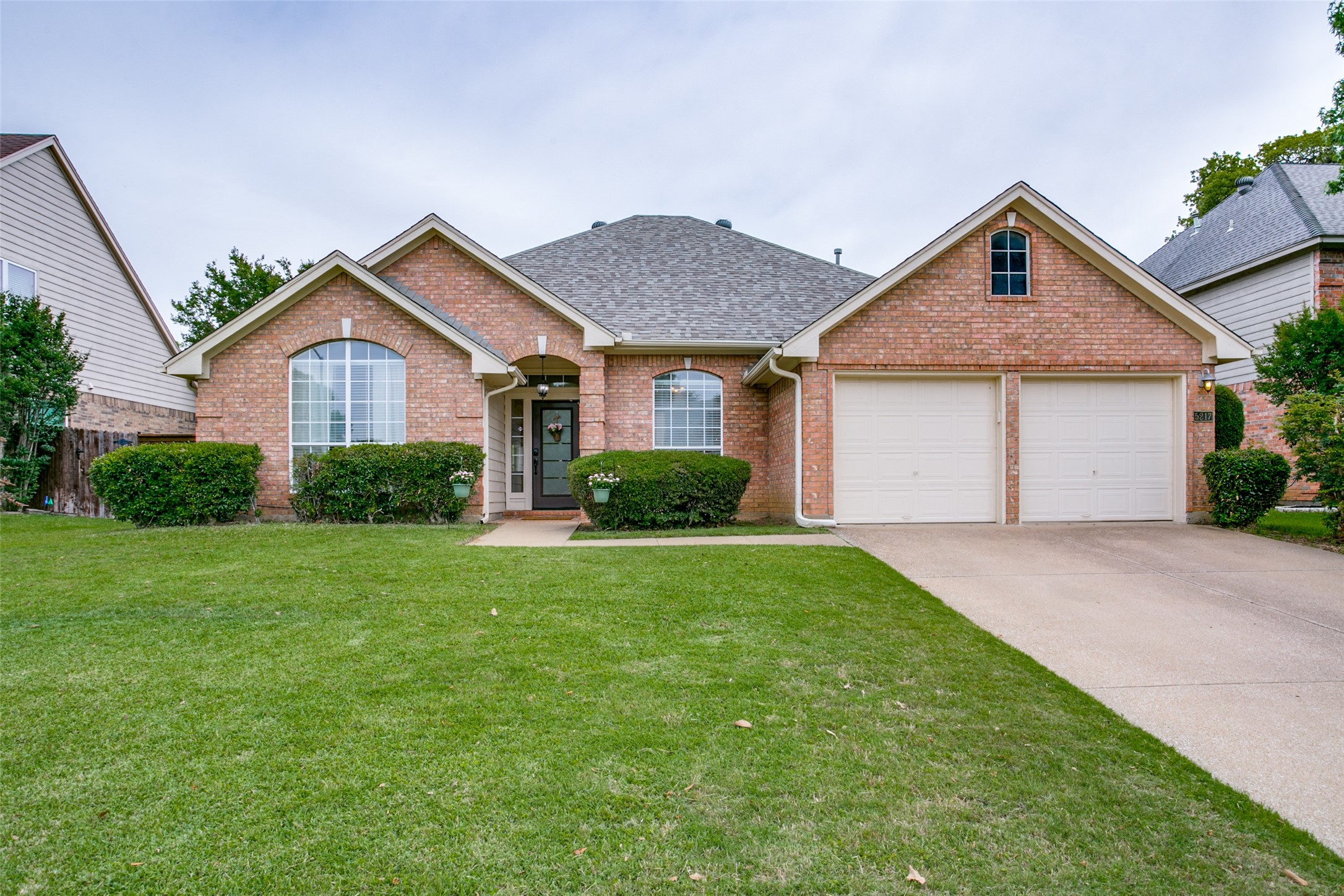 5217 Shadow Glen Drive Grapevine TX 76051