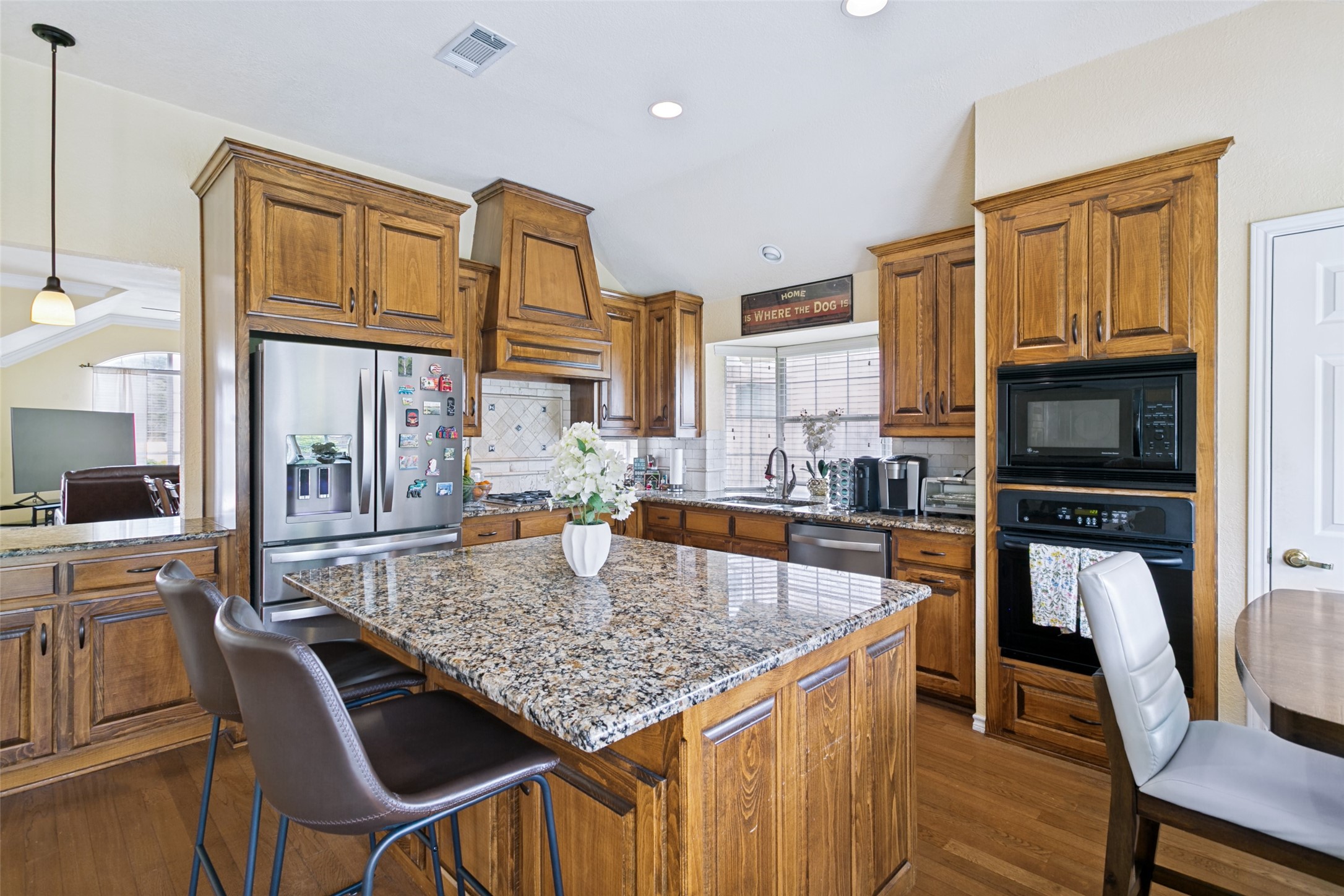 5217 Shadow Glen Drive Grapevine TX 76051