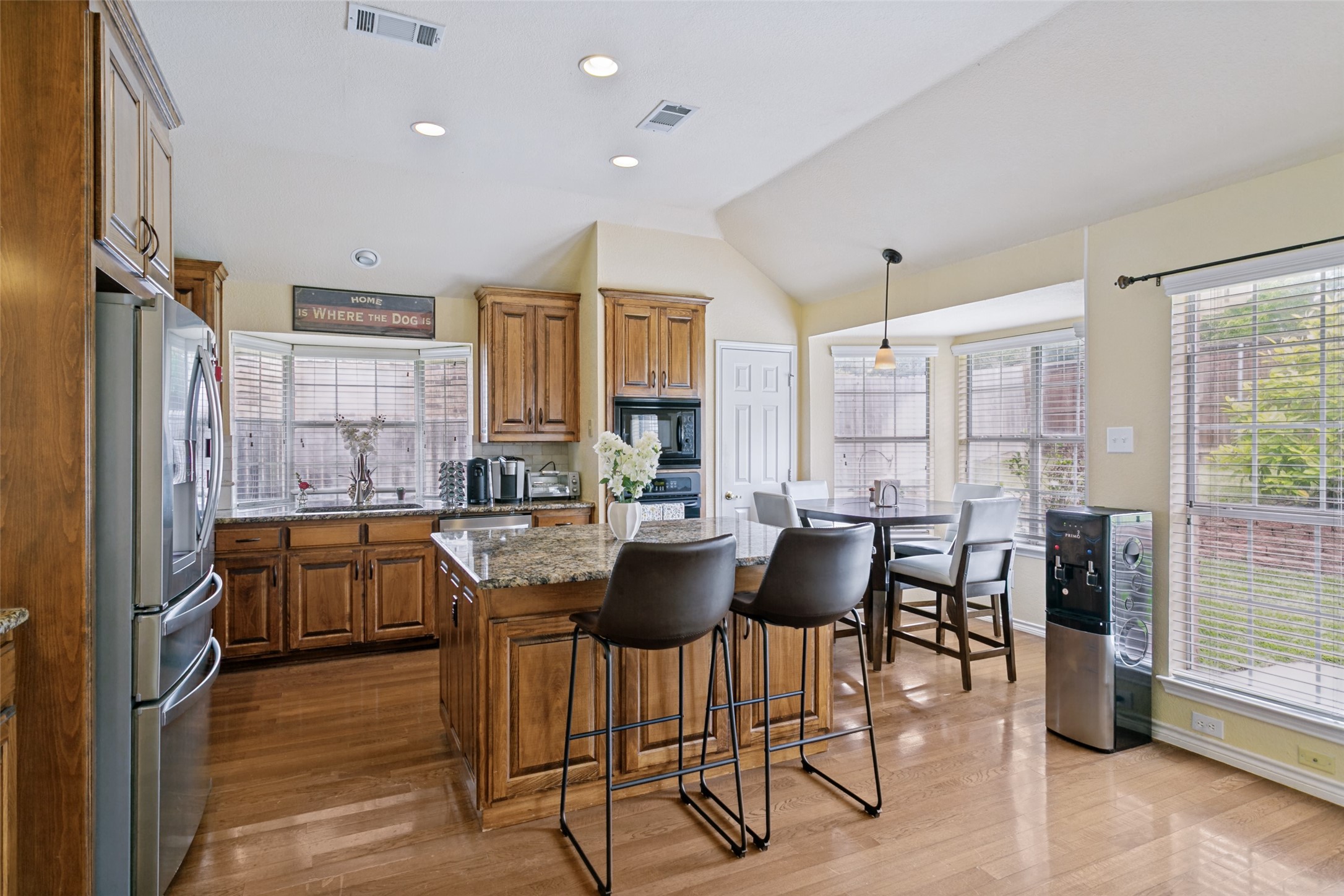 5217 Shadow Glen Drive Grapevine TX 76051