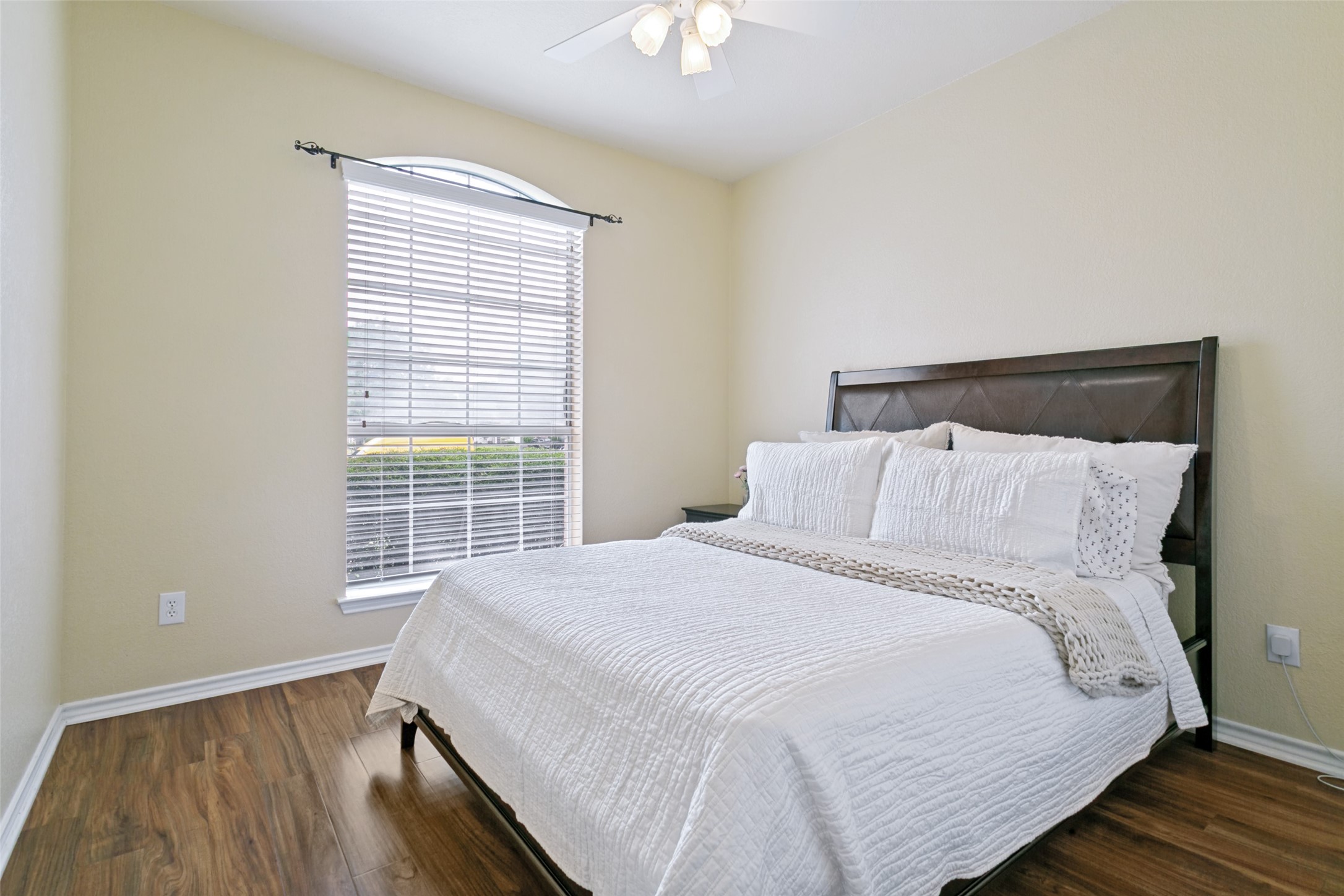 5217 Shadow Glen Drive Grapevine TX 76051