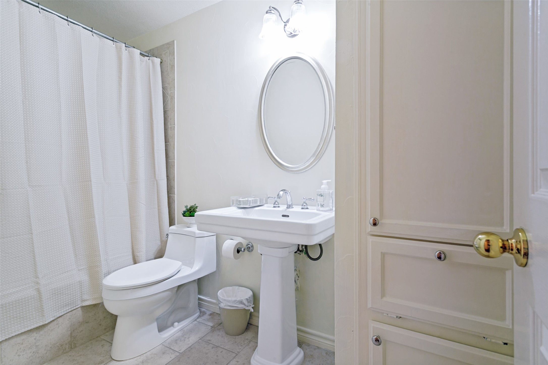 5217 Shadow Glen Drive Grapevine TX 76051