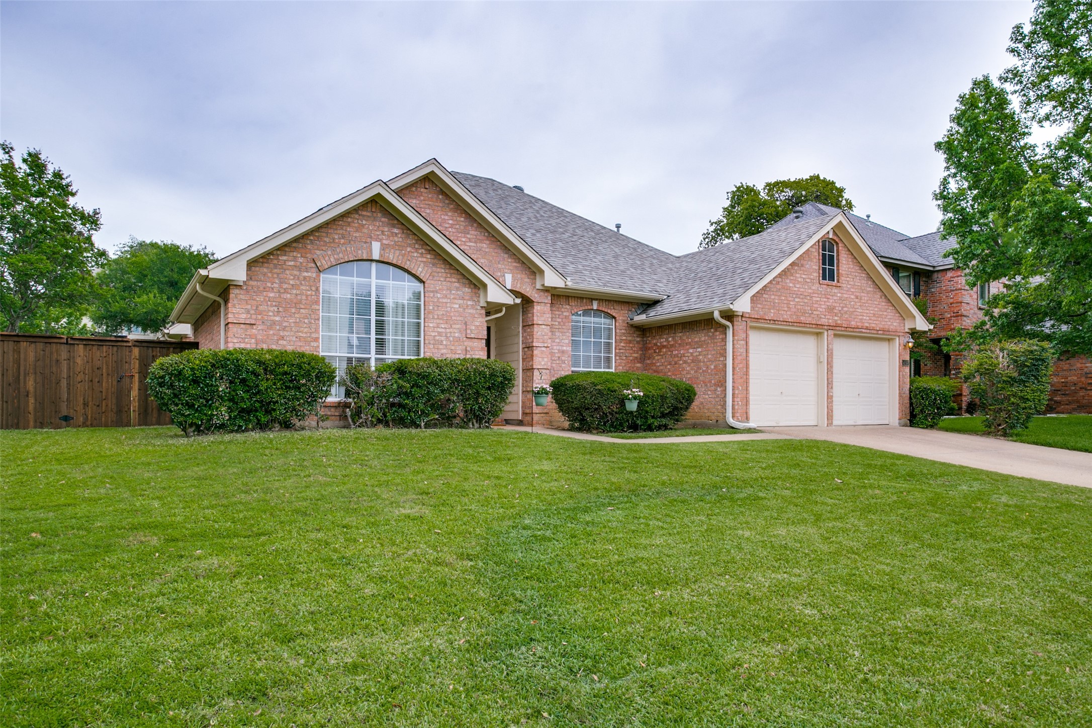 5217 Shadow Glen Drive Grapevine TX 76051
