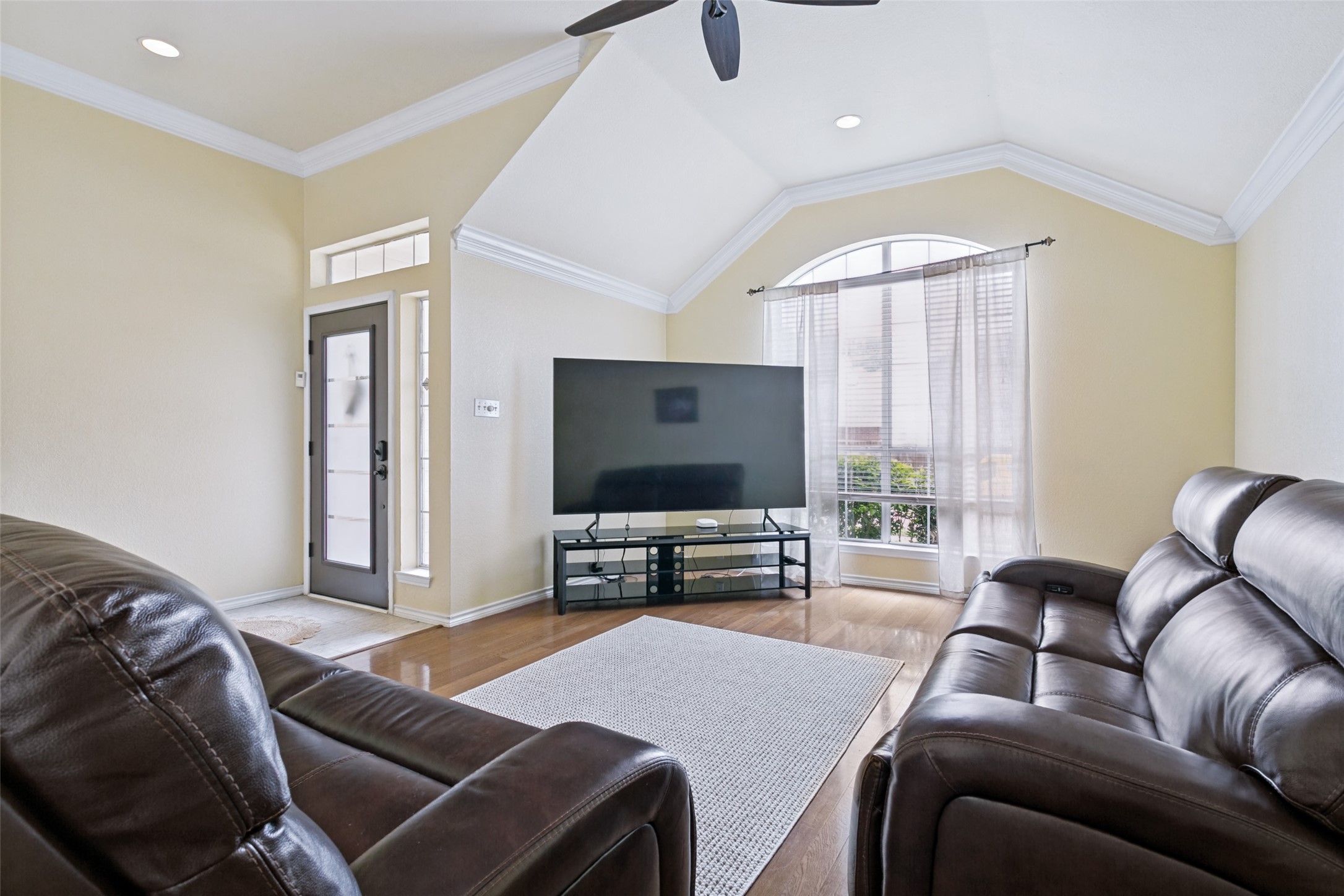 5217 Shadow Glen Drive Grapevine TX 76051