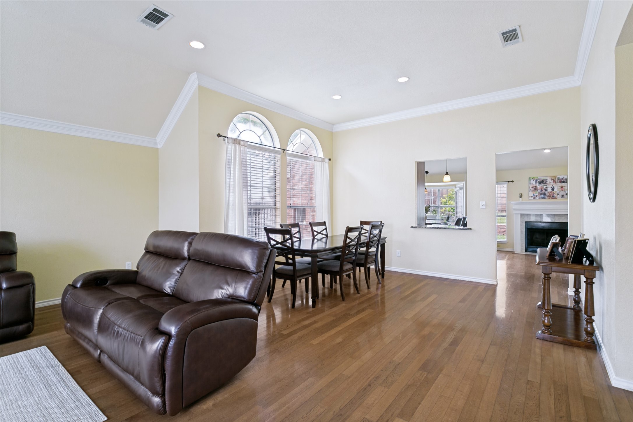 5217 Shadow Glen Drive Grapevine TX 76051