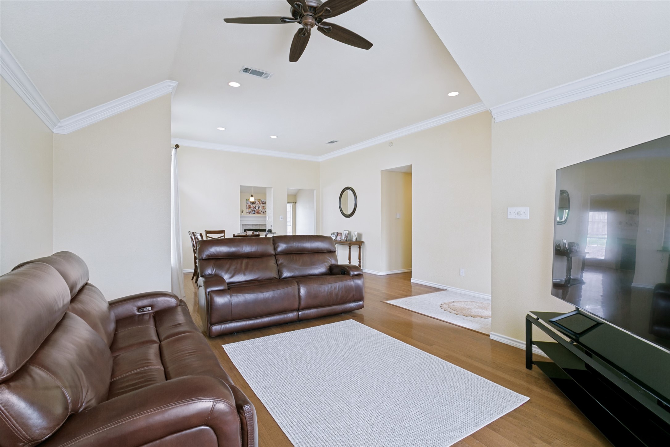 5217 Shadow Glen Drive Grapevine TX 76051