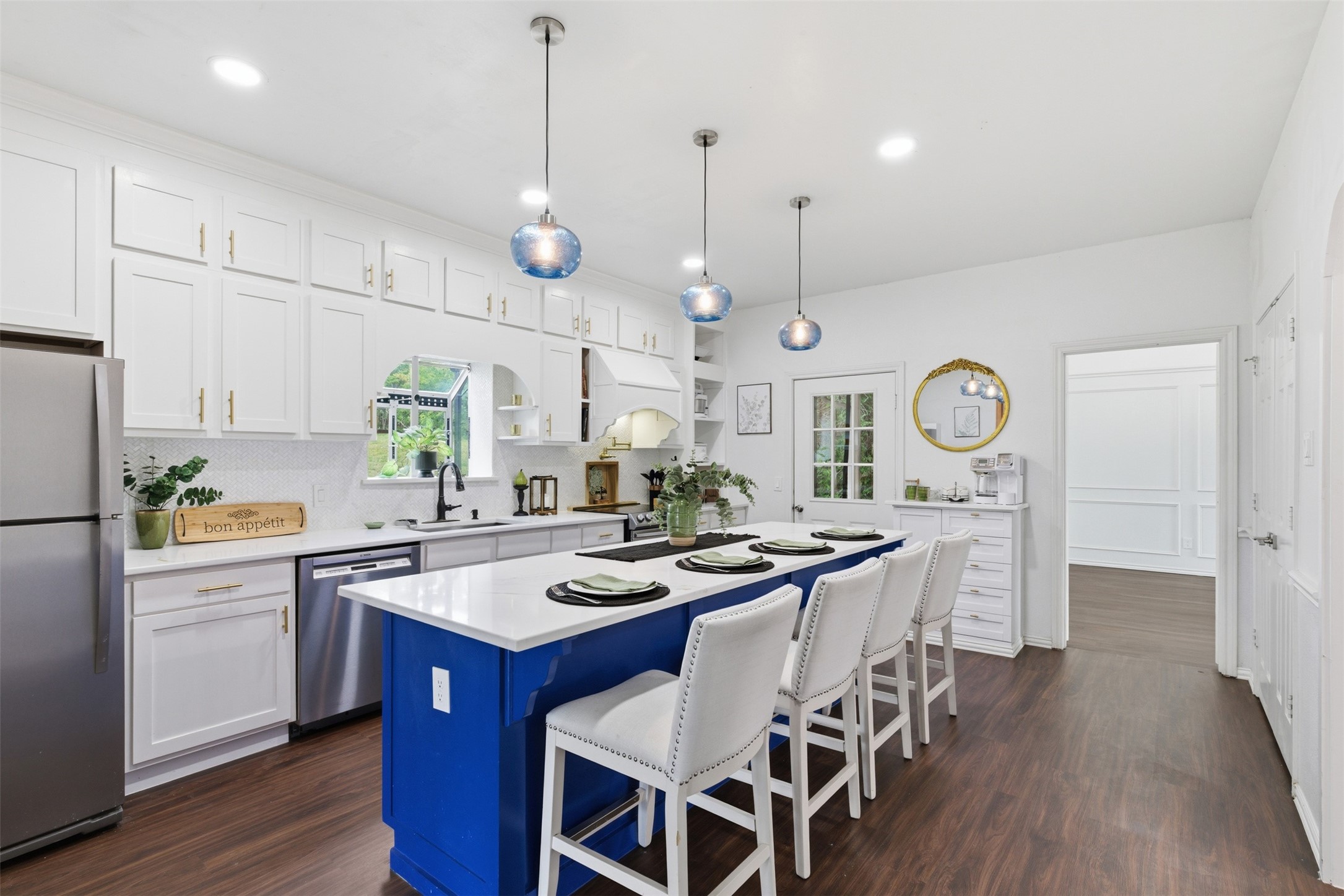 1913 W Arbor Rose Drive Grand Prairie TX 75050