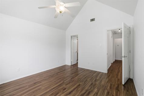 1913 W Arbor Rose Drive Grand Prairie TX 75050