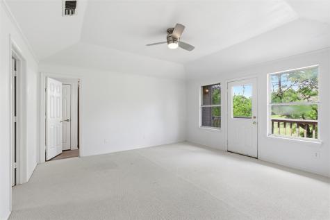 1913 W Arbor Rose Drive Grand Prairie TX 75050