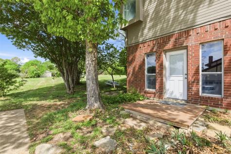 1913 W Arbor Rose Drive Grand Prairie TX 75050