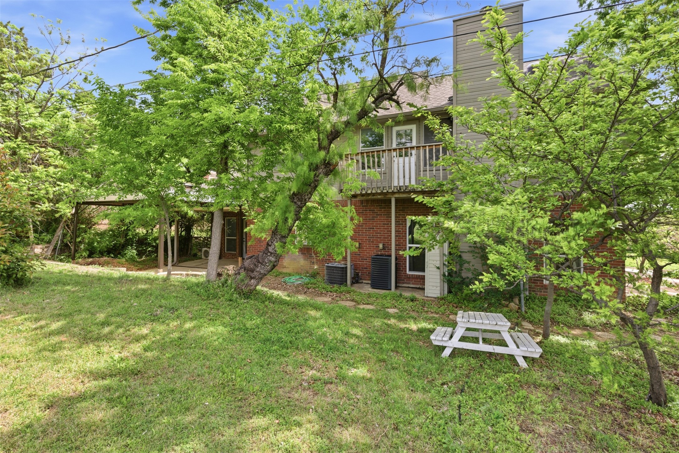 1913 W Arbor Rose Drive Grand Prairie TX 75050