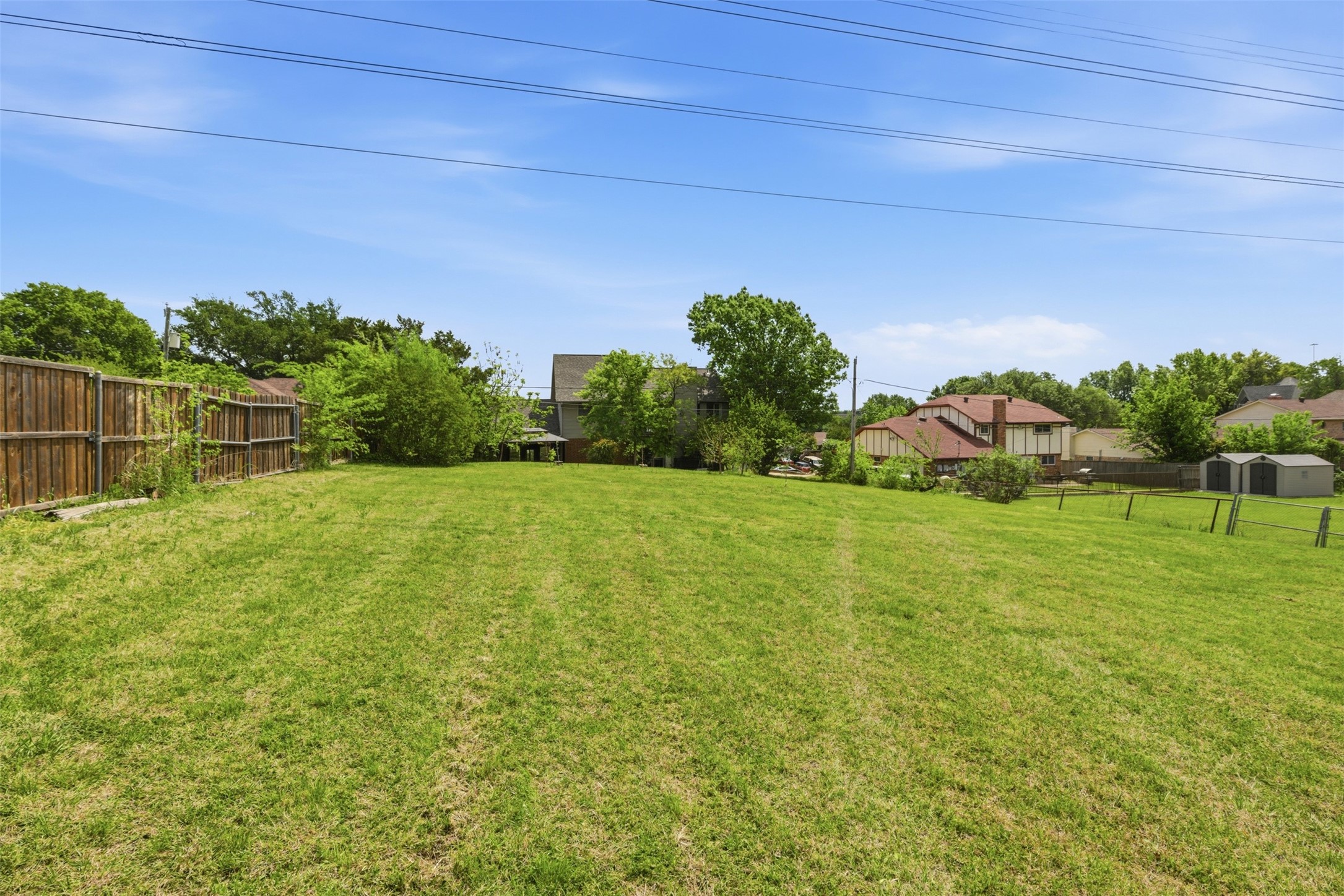 1913 W Arbor Rose Drive Grand Prairie TX 75050