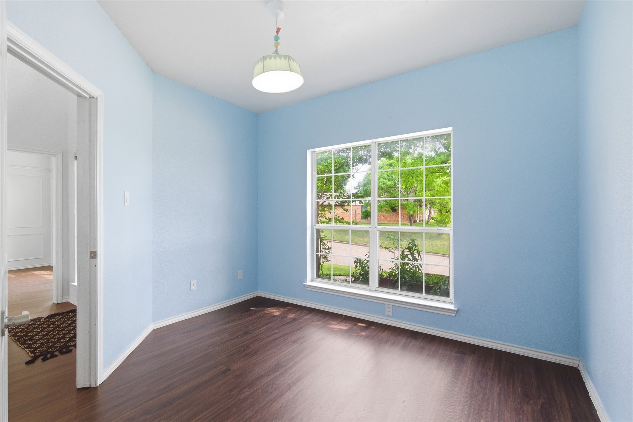 1913 W Arbor Rose Drive Grand Prairie TX 75050