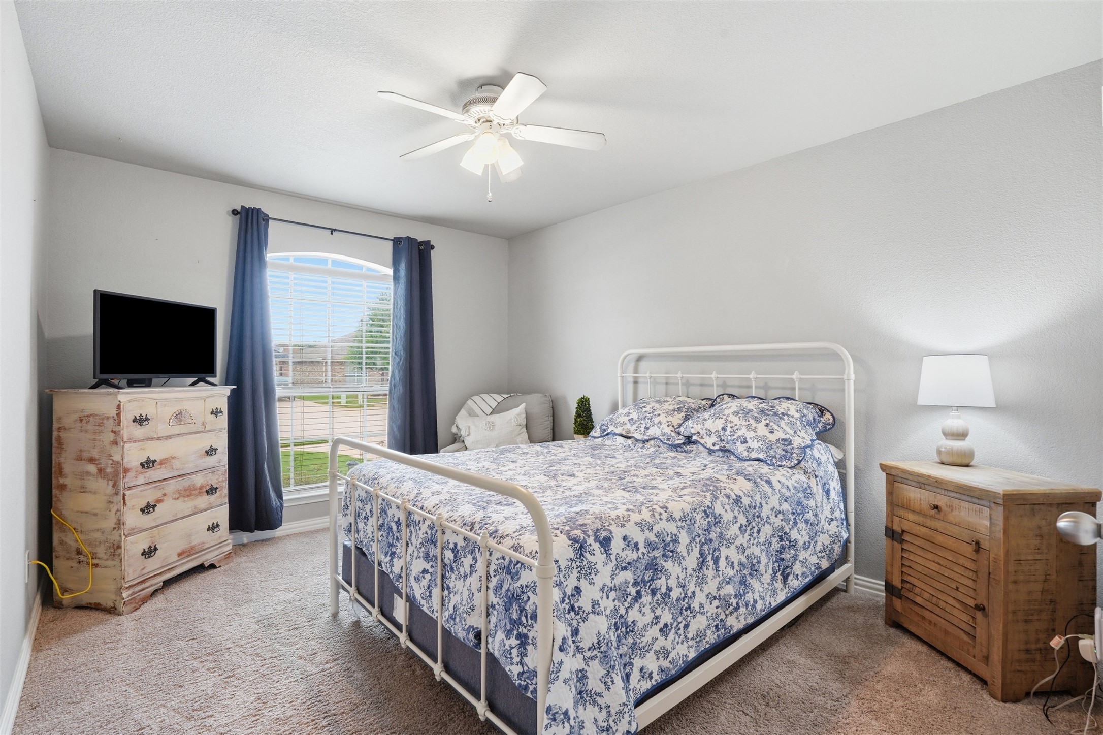 924 Crowder Drive Crowley TX 76036