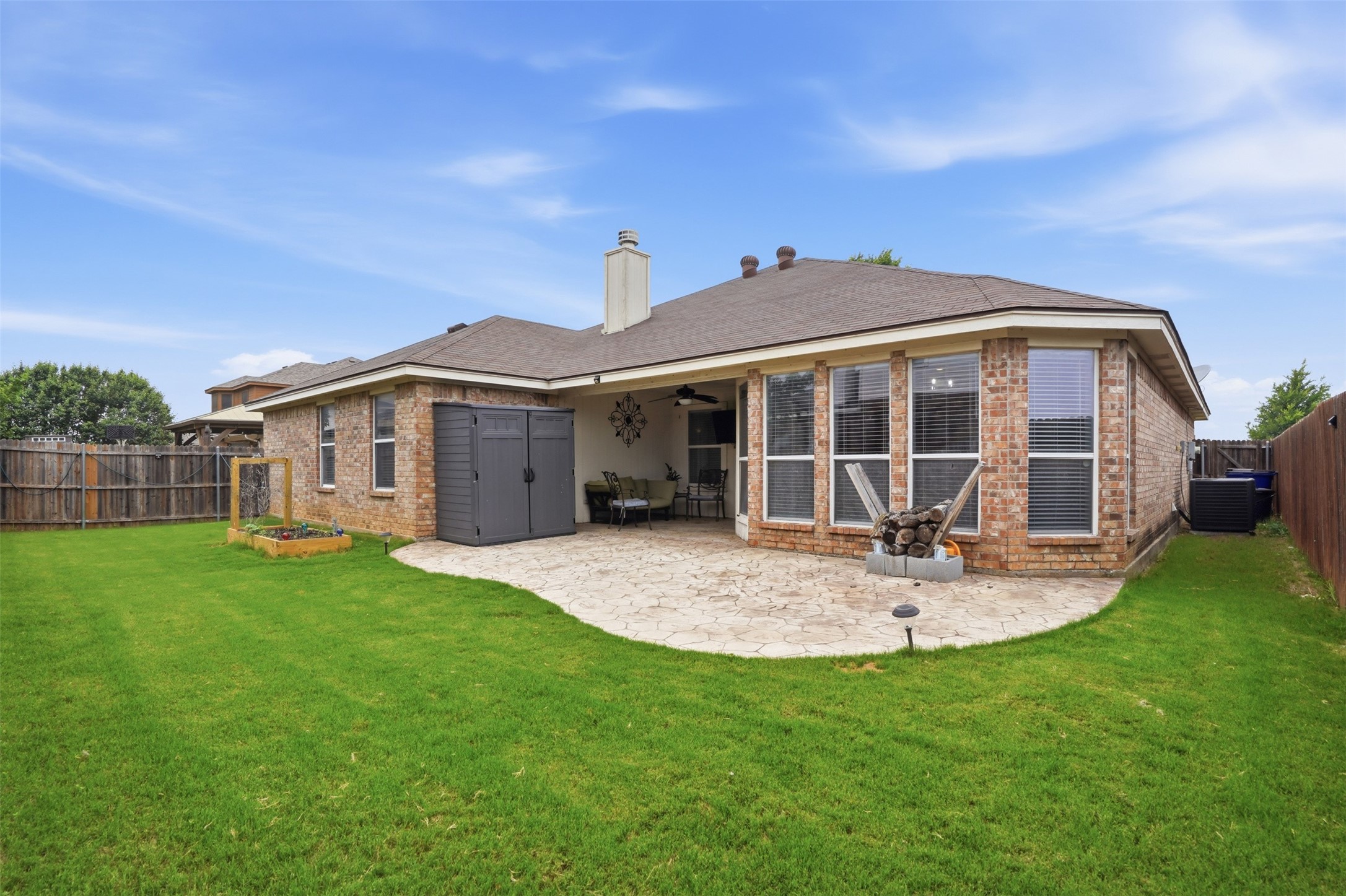 924 Crowder Drive Crowley TX 76036