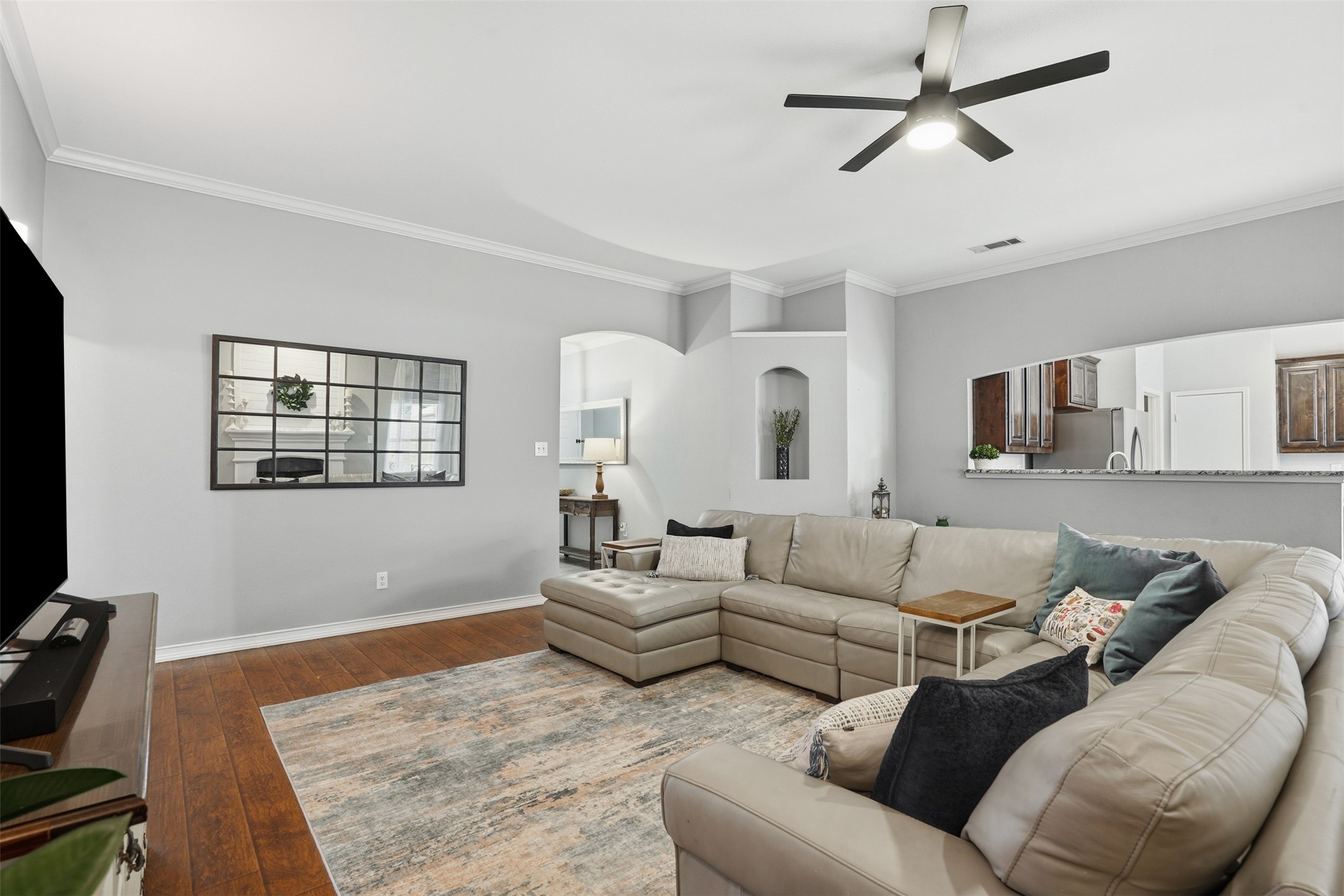 924 Crowder Drive Crowley TX 76036