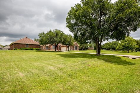 204 Sunrise Drive Granbury TX 76049