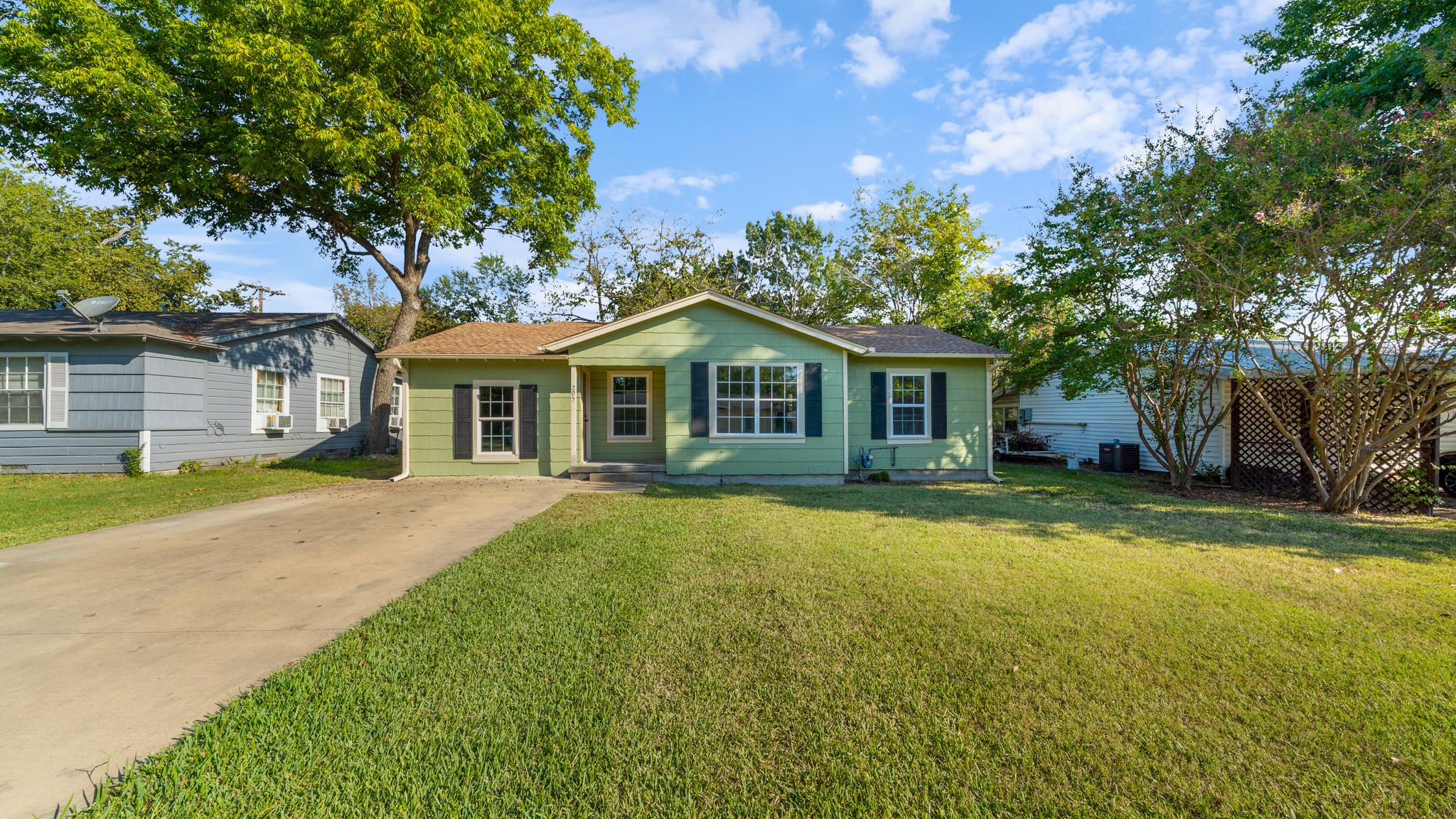 205 E 7th Street Kaufman TX 75142