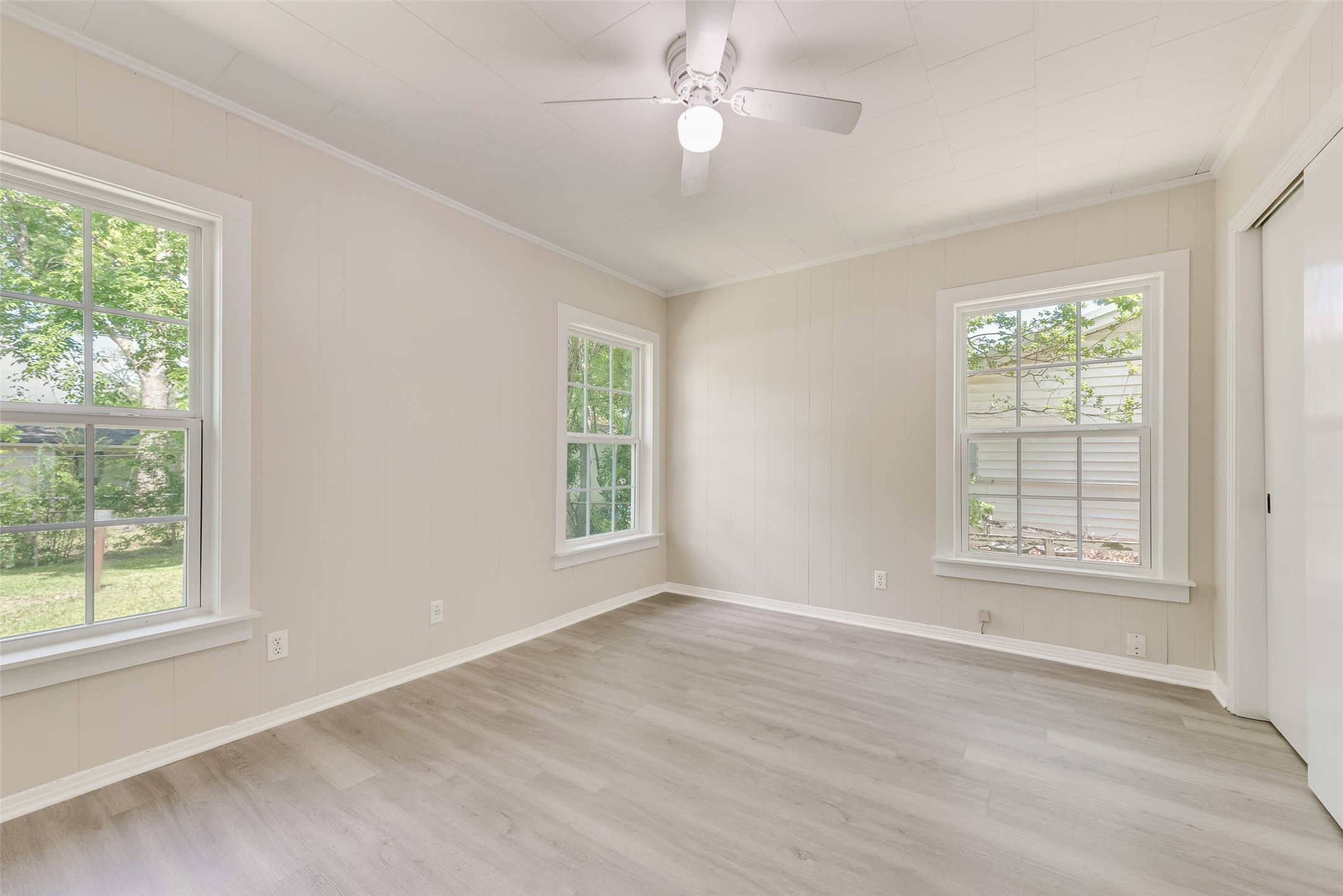 205 E 7th Street Kaufman TX 75142