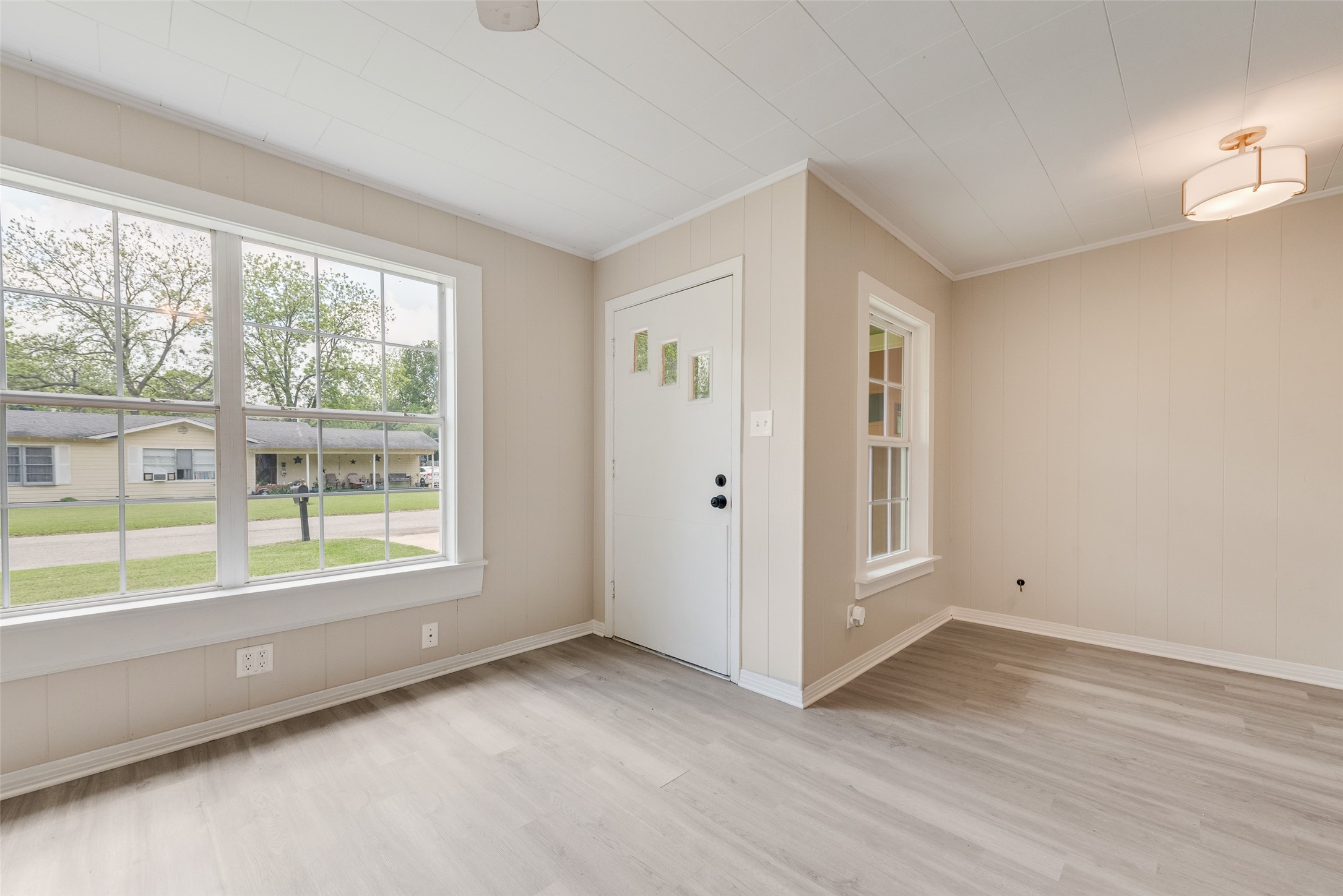 205 E 7th Street Kaufman TX 75142