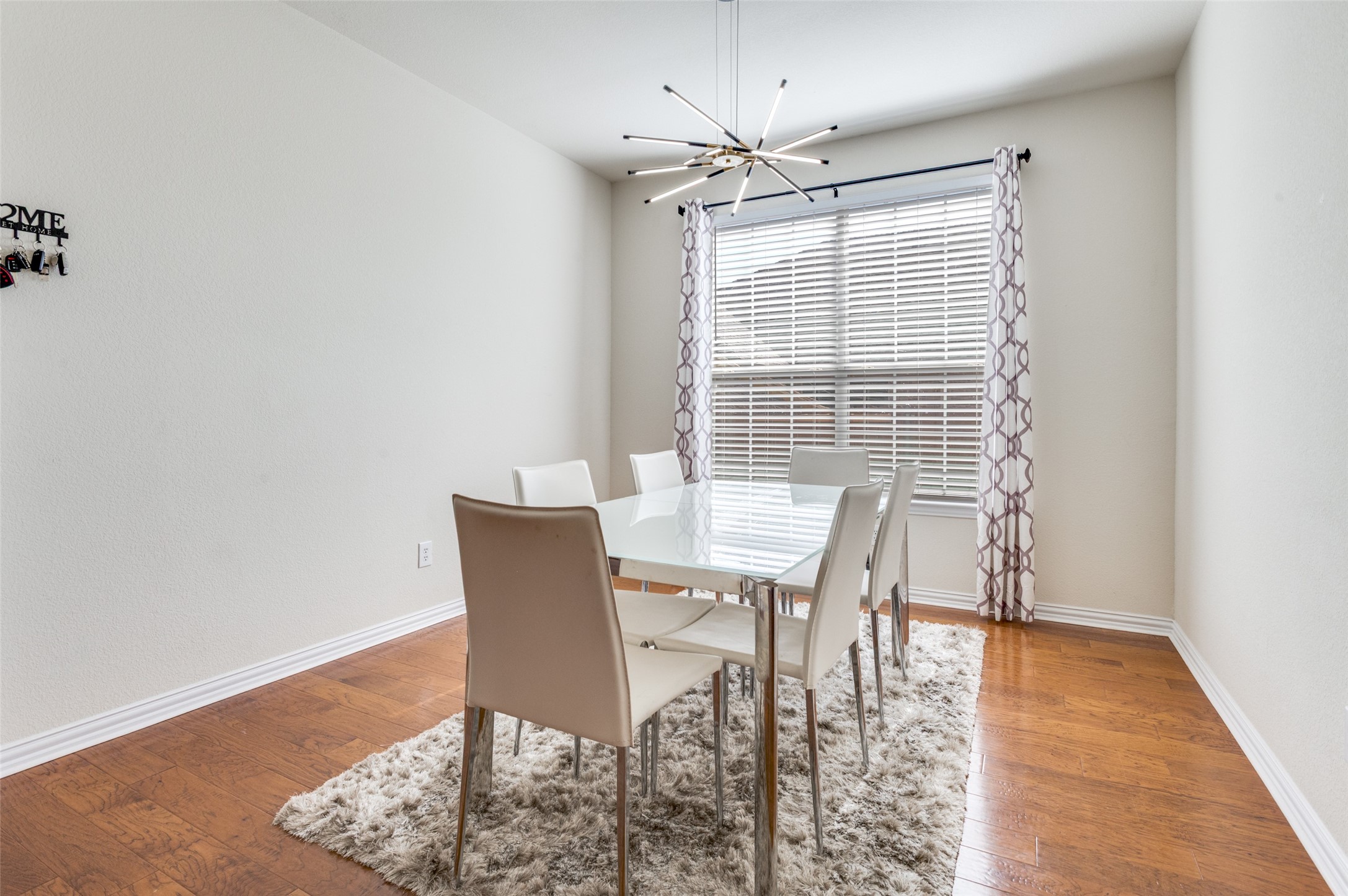 3025 Glenbrook Drive Midlothian TX 76065