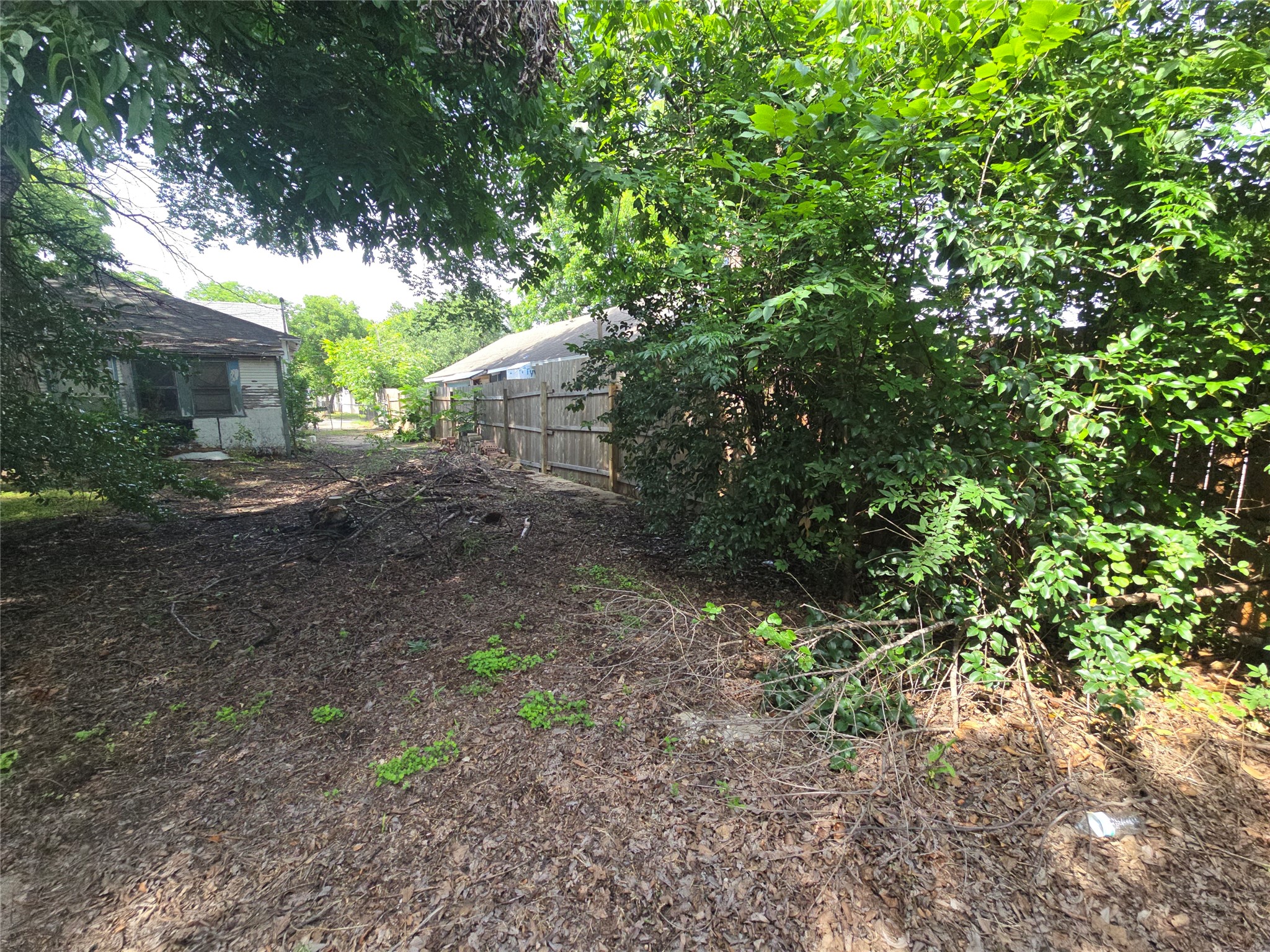 2610 Brandon Street Dallas TX 75211