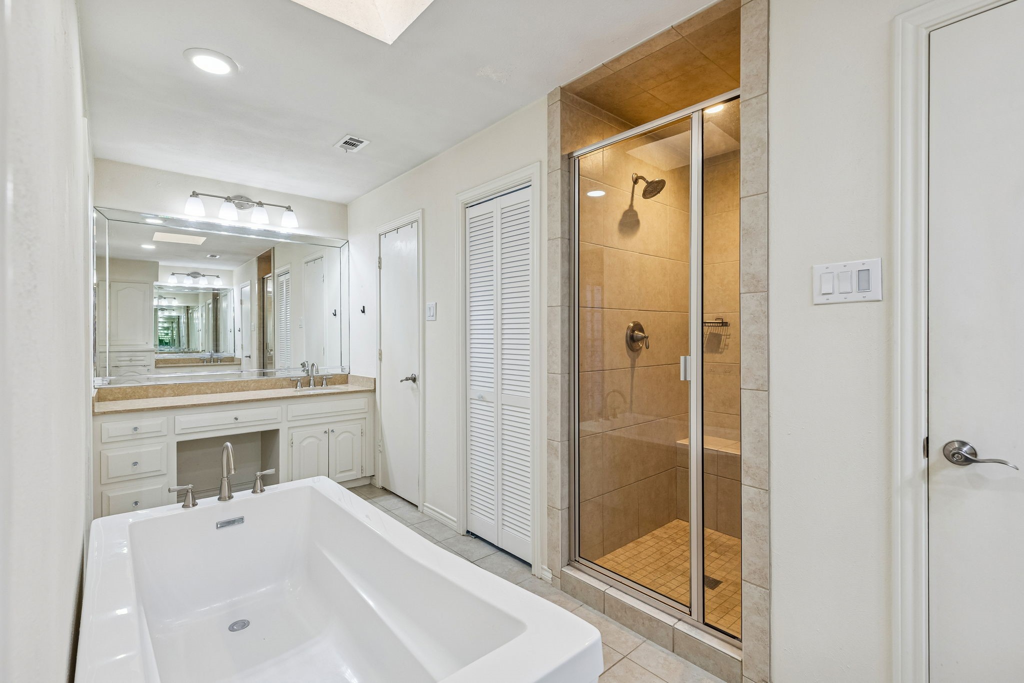 6139 Yellow Rock Trail Dallas TX 75248
