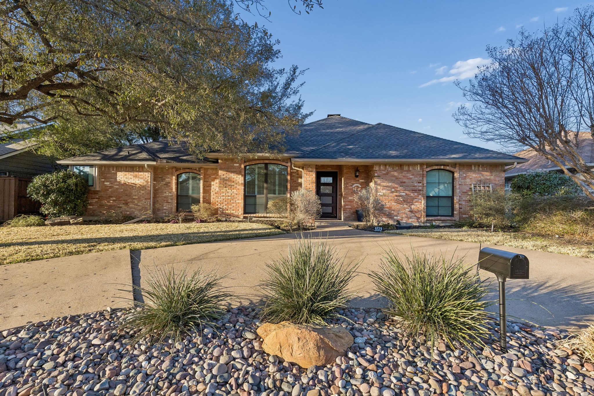 6139 Yellow Rock Trail Dallas TX 75248