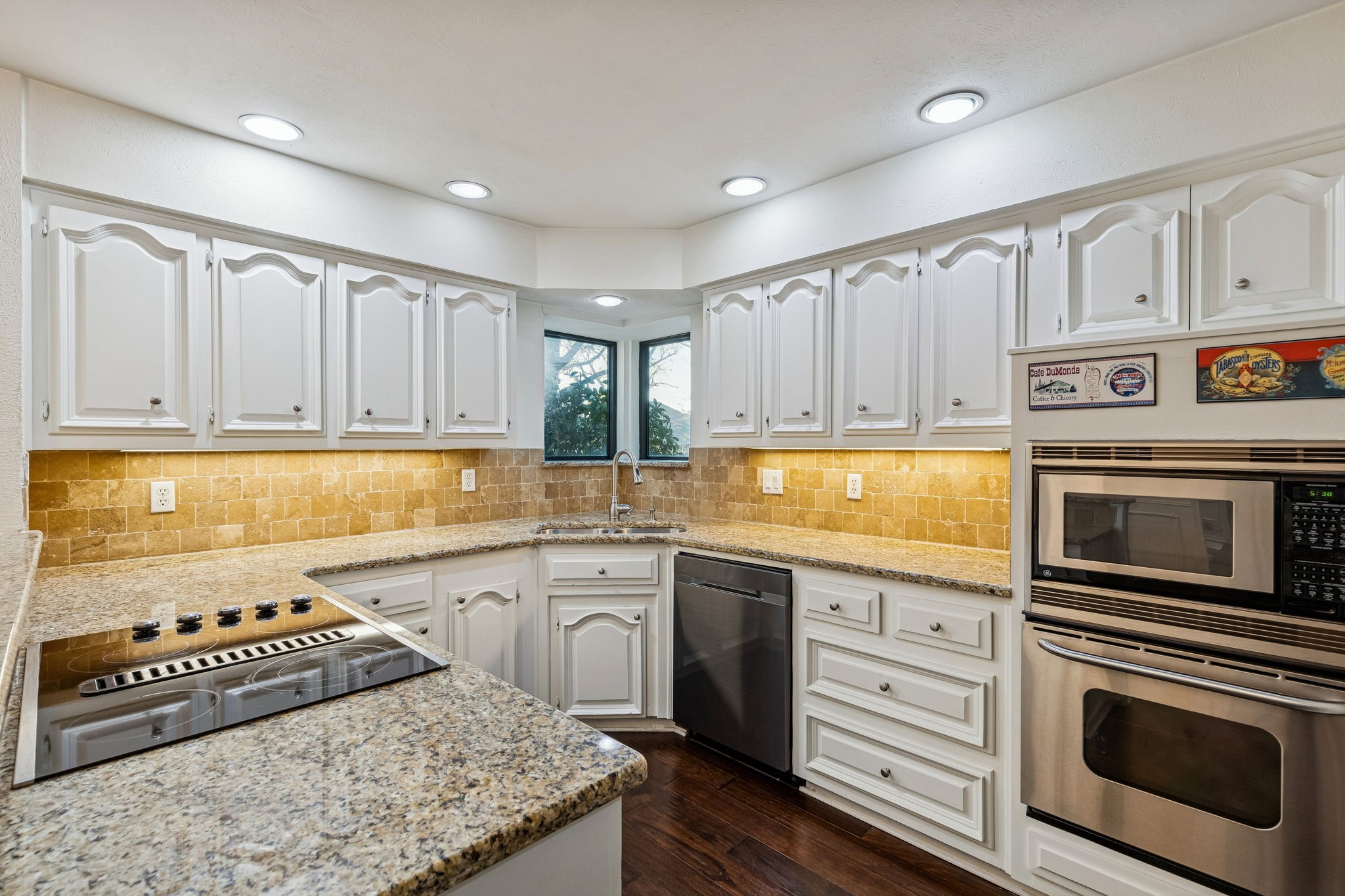 6139 Yellow Rock Trail Dallas TX 75248