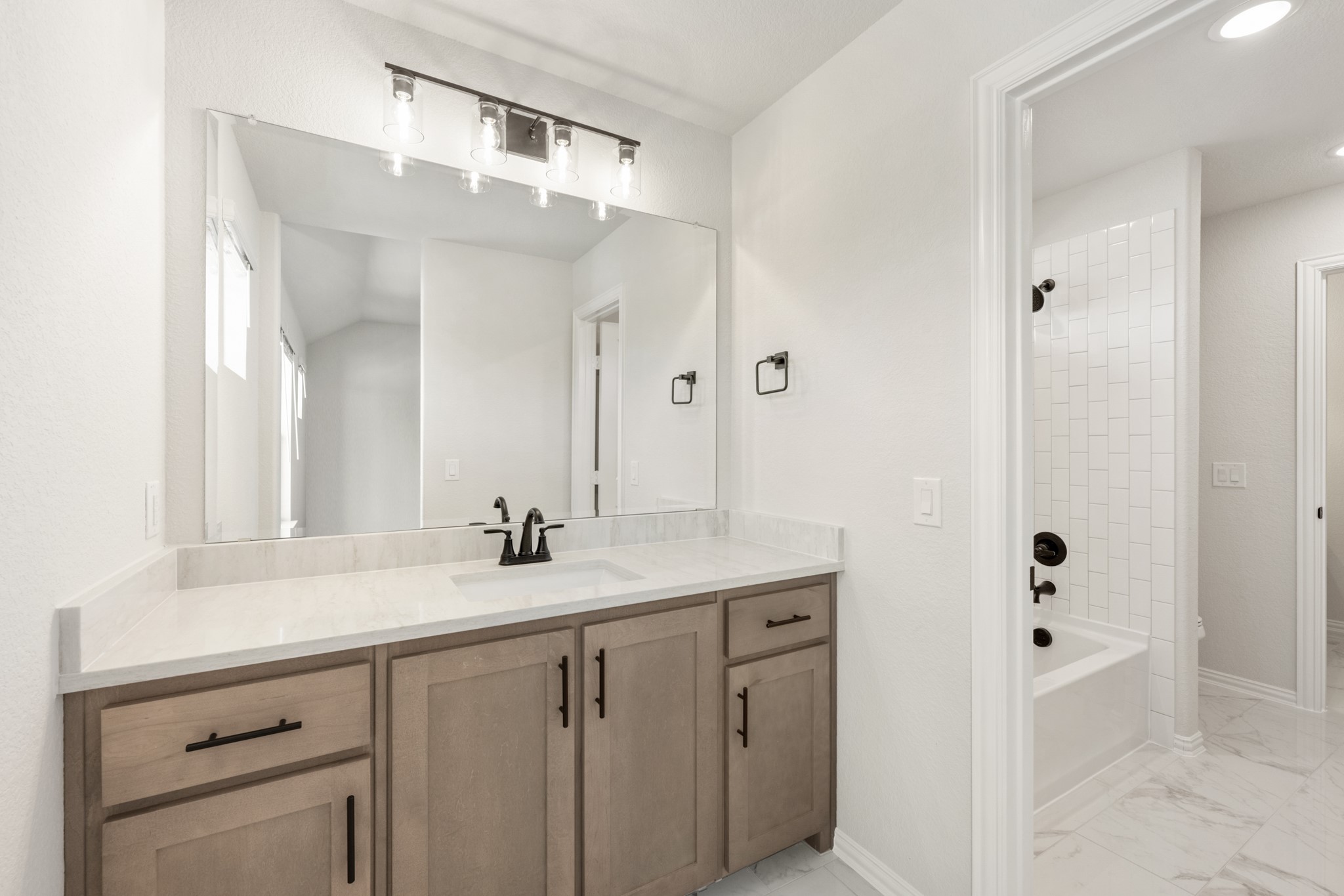 1118 Cardinal Drive Midlothian TX 76065