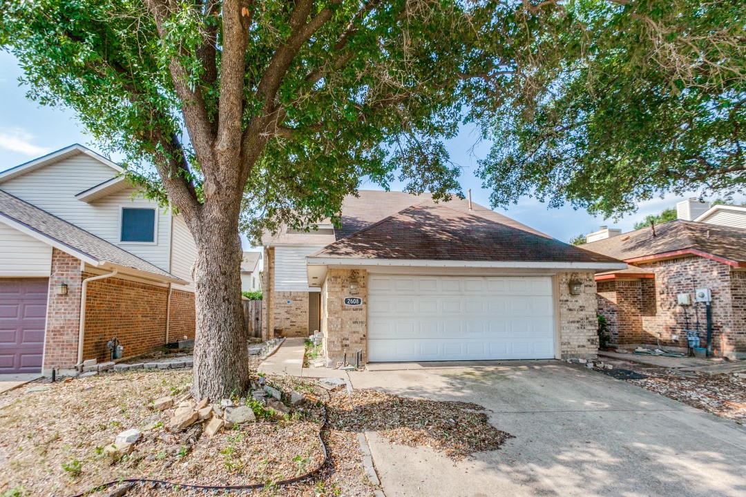 2608 Zodiac Drive Garland TX 75044