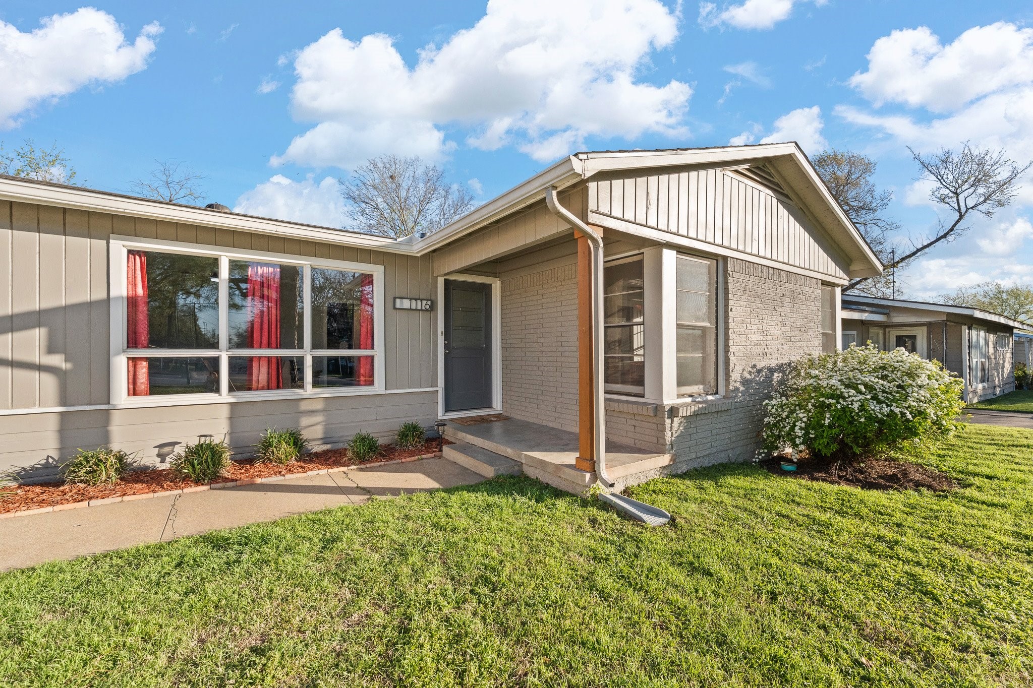 1116 Poindexter Avenue Cleburne TX 76033