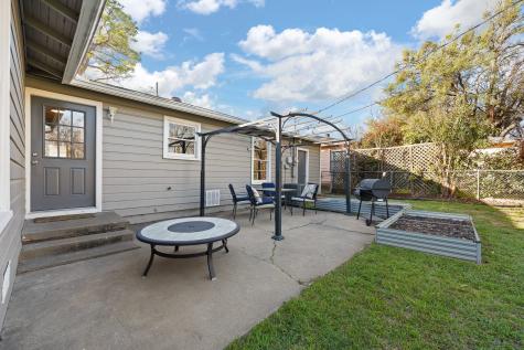 1116 Poindexter Avenue Cleburne TX 76033