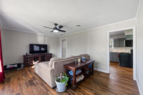 1116 Poindexter Avenue Cleburne TX 76033