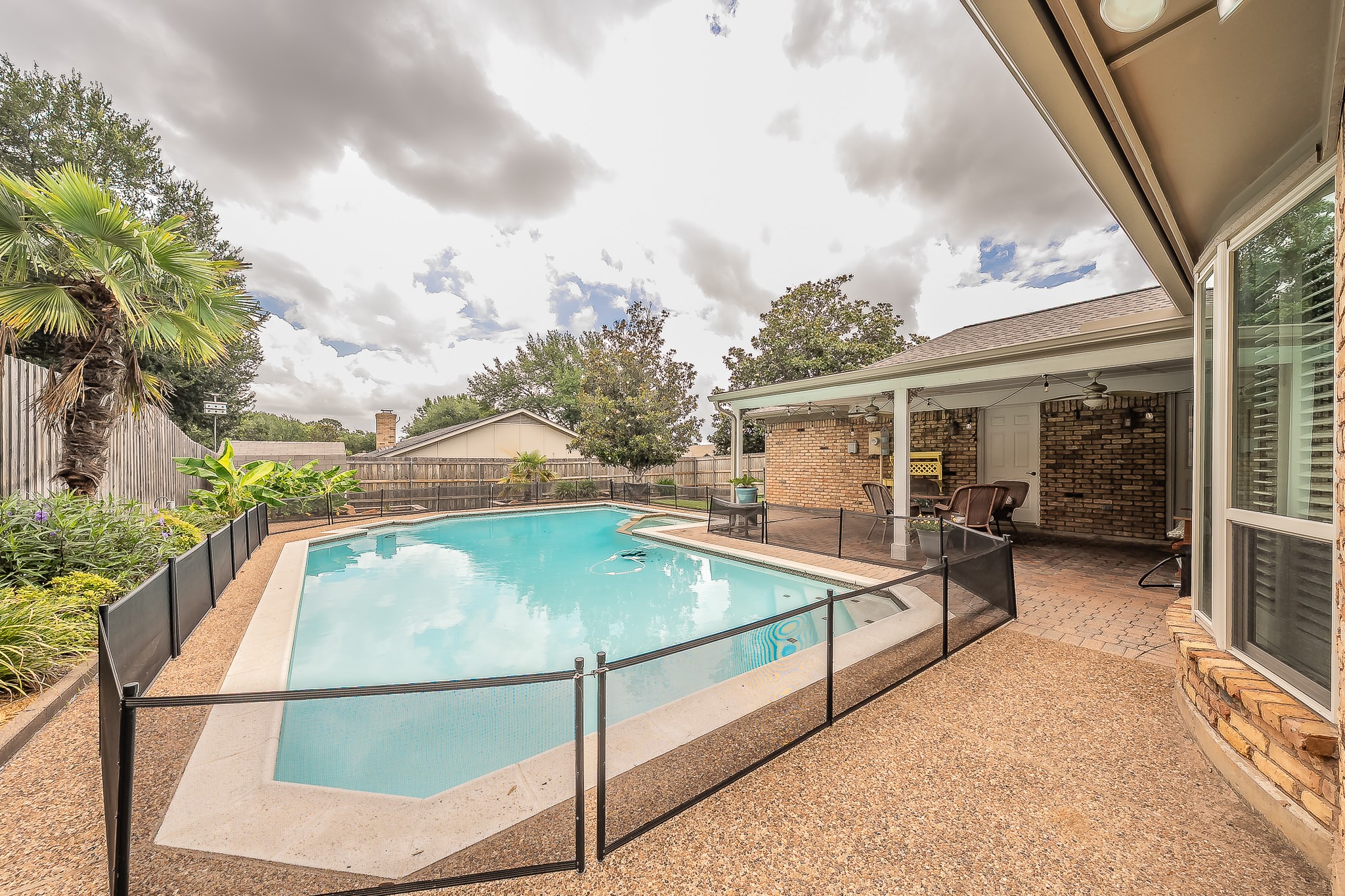 3032 Shenandoah Drive Bedford TX 76021