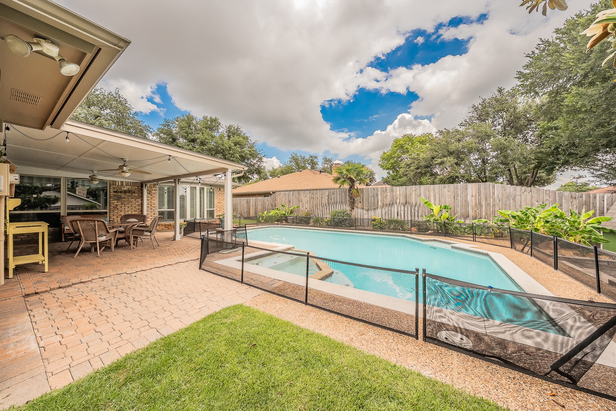3032 Shenandoah Drive Bedford TX 76021