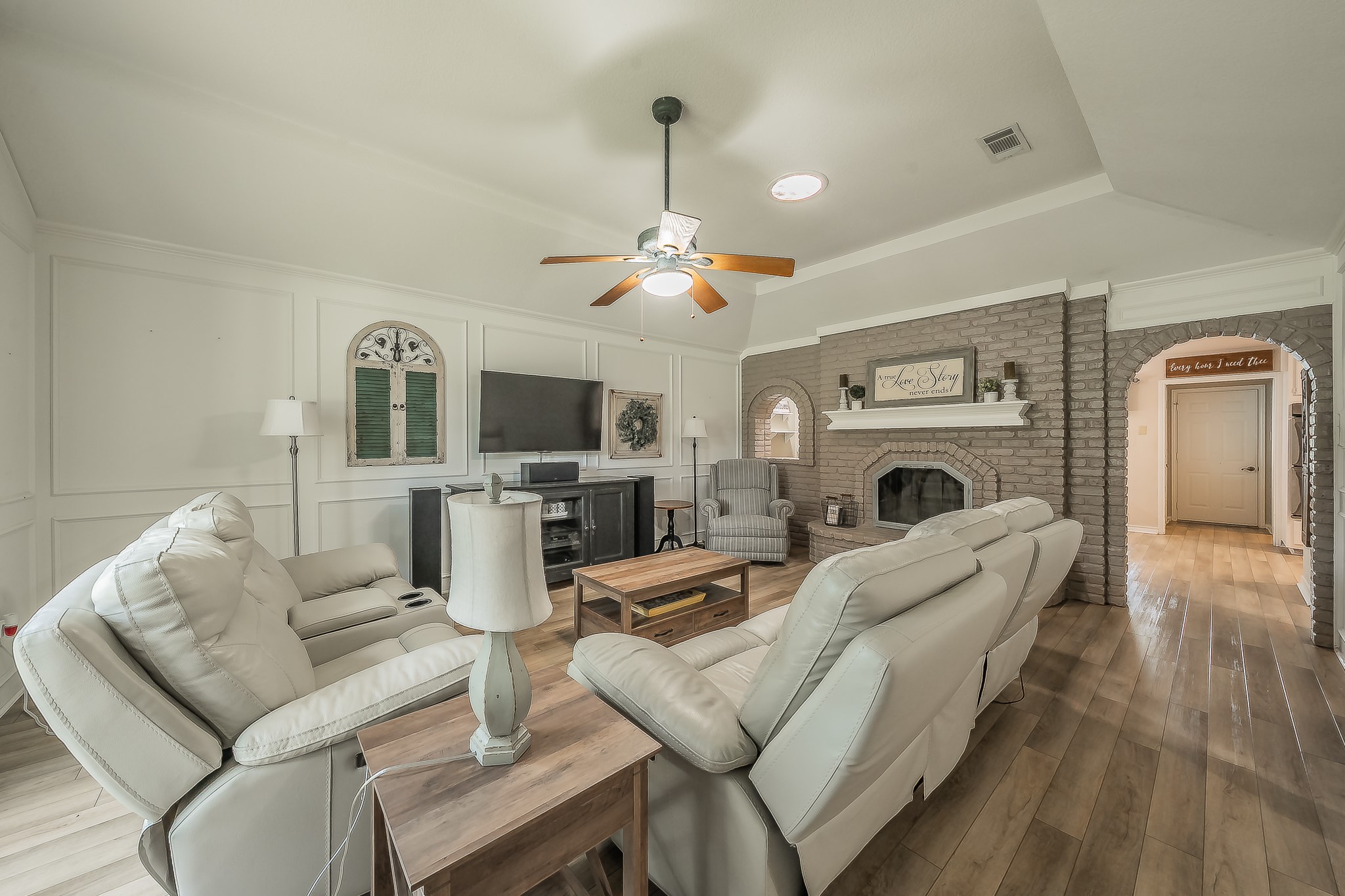 3032 Shenandoah Drive Bedford TX 76021