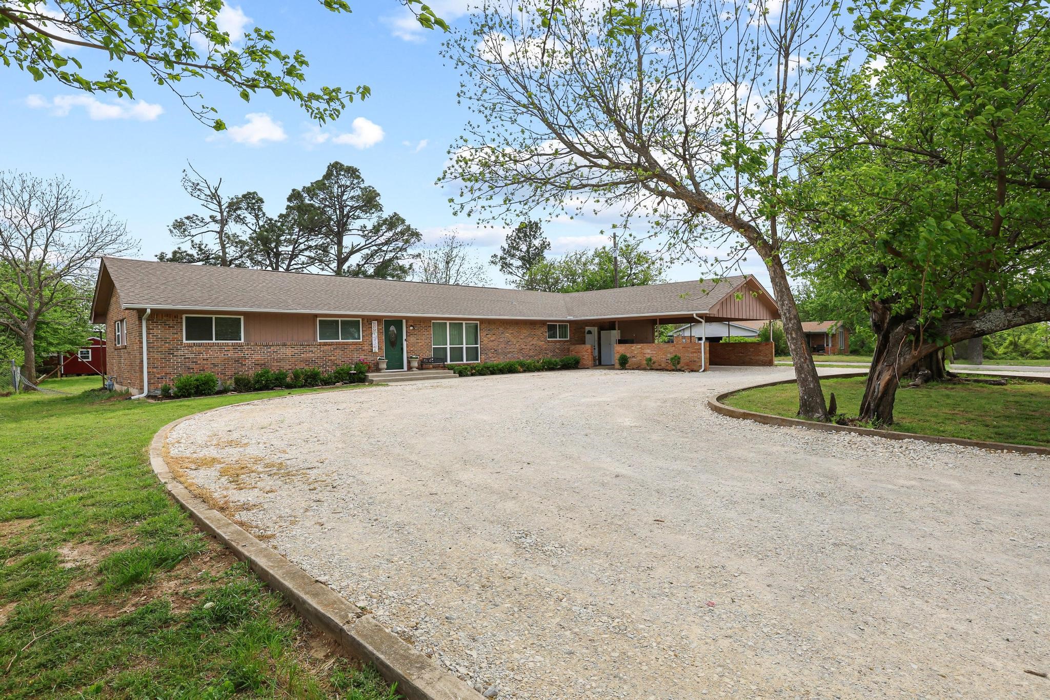 416 4th Street Whitesboro TX 76273