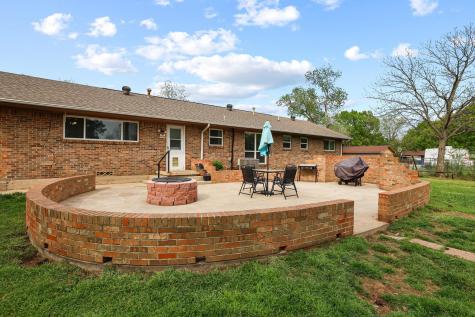 416 4th Street Whitesboro TX 76273