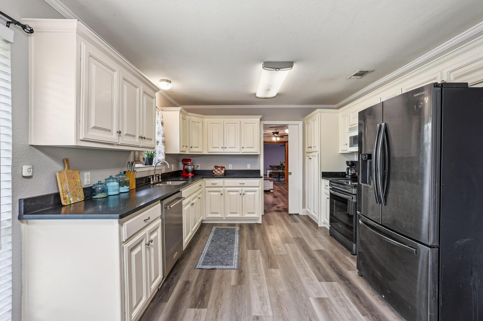 416 4th Street Whitesboro TX 76273